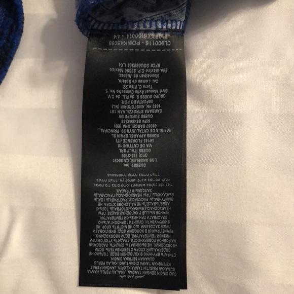 Guess off the shoulder crop top for sale! 💙🖤💙🖤 - Picture 11 of 11